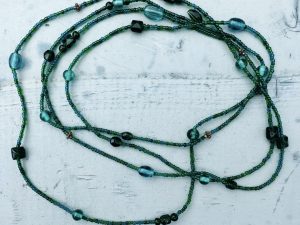 lange groene kraaltjes ketting