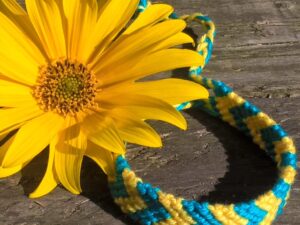 Vriendschapsarmband in twee kleuren