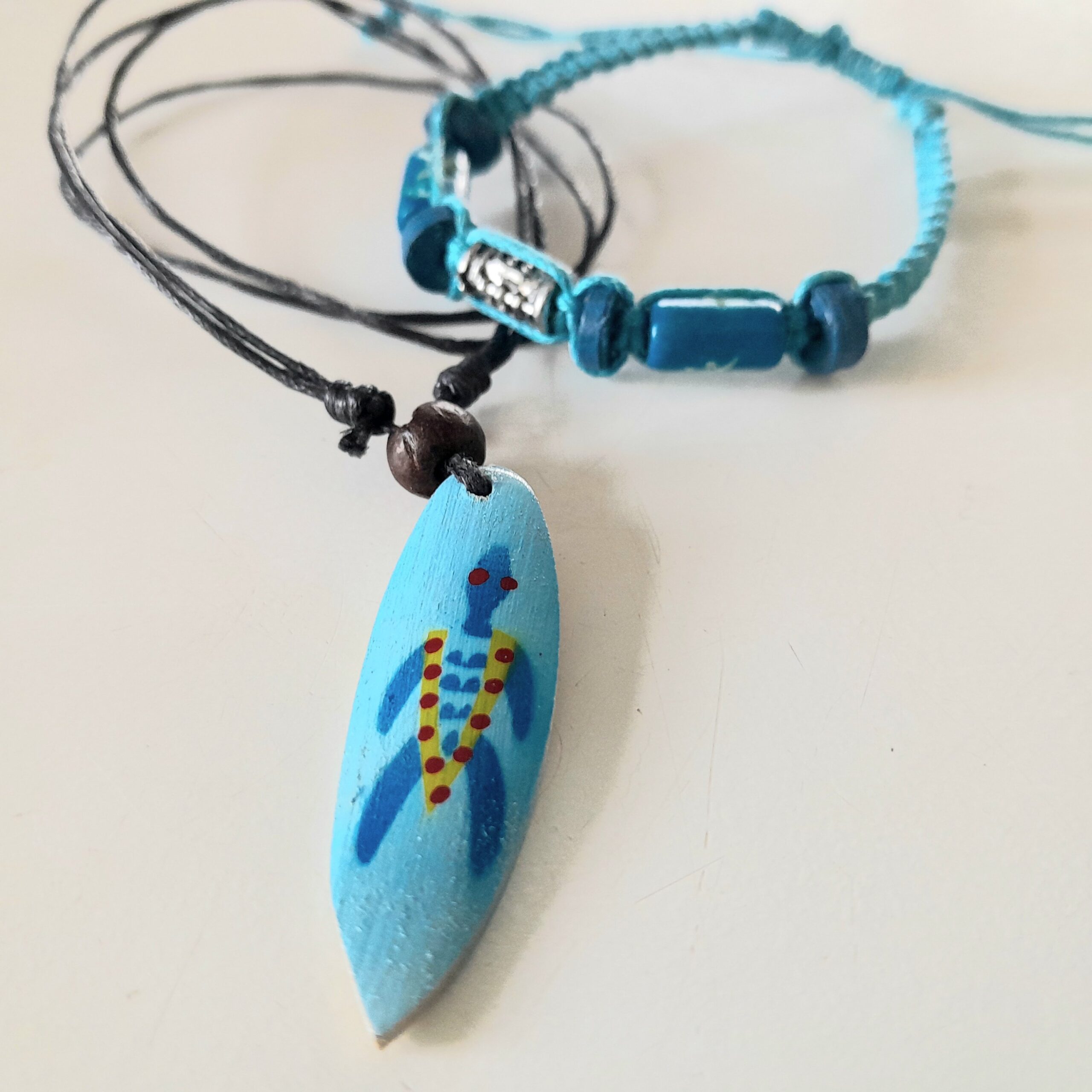 ketting met armbandje