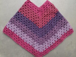 Gehaakte poncho