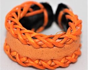 oranje sieraad