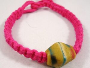 rose macramé armband