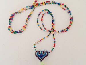 tiener ketting met een hartje