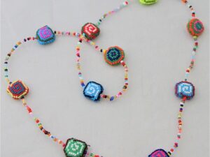 geborduurde ketting