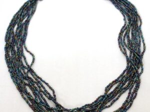zwarte kraaltjes ketting